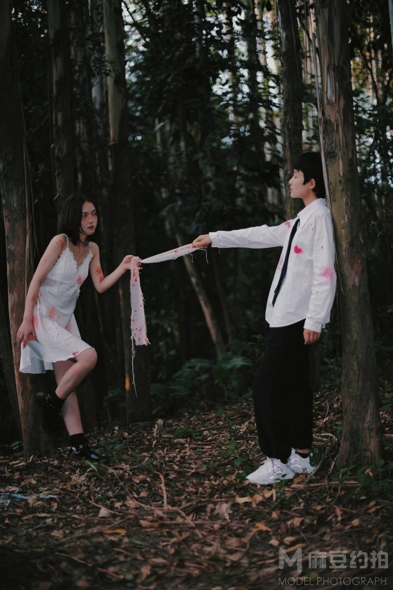 情绪模特