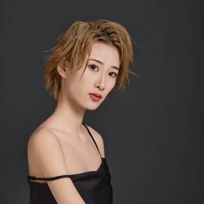 民国模特