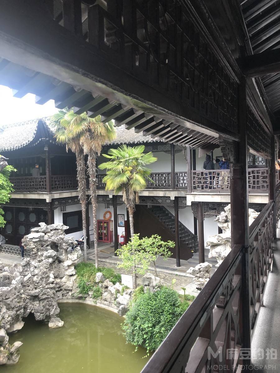 民国模特