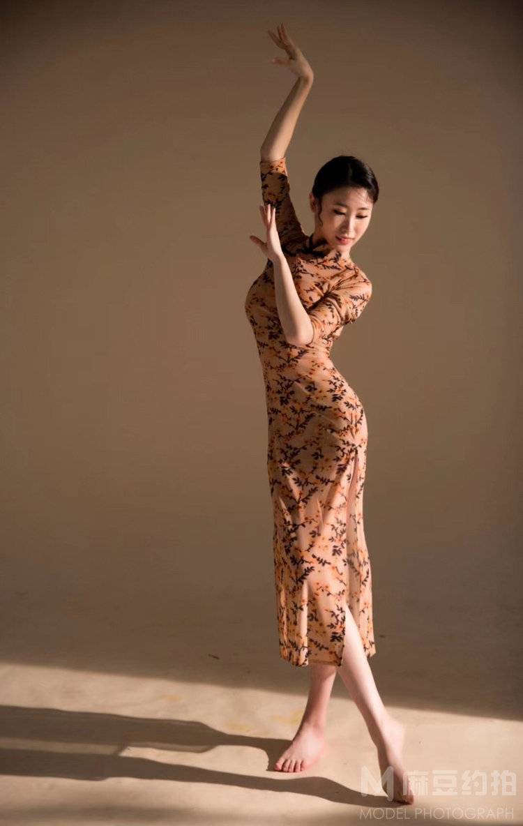 旗袍模特