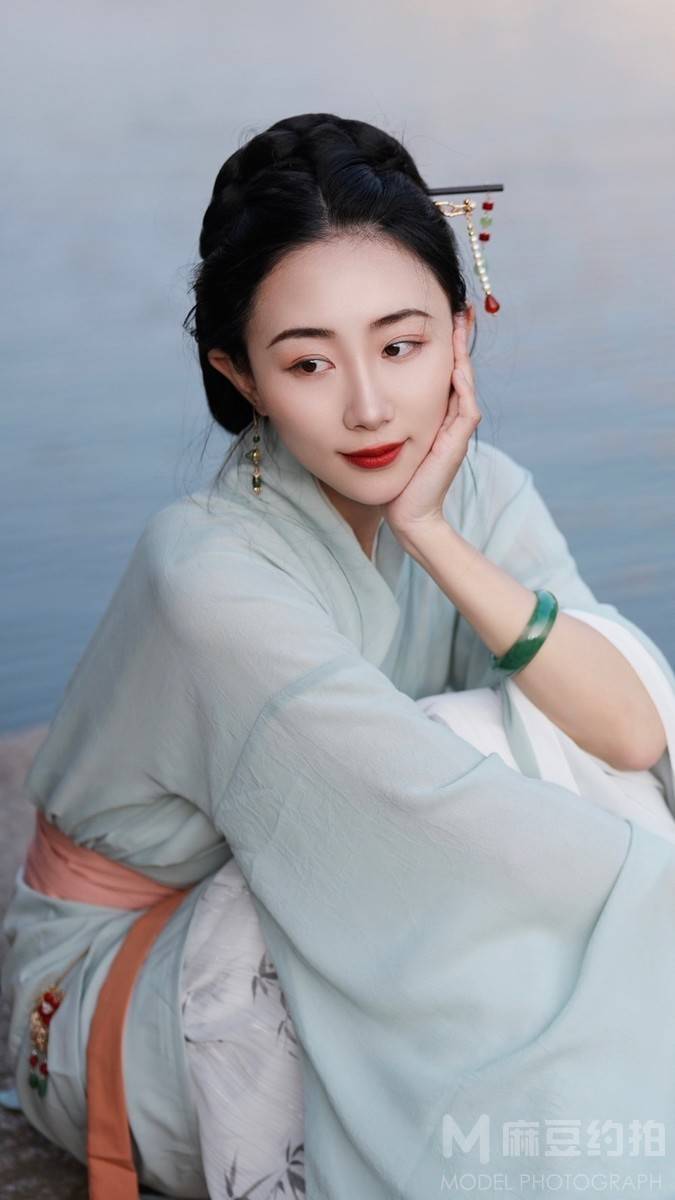 民国模特