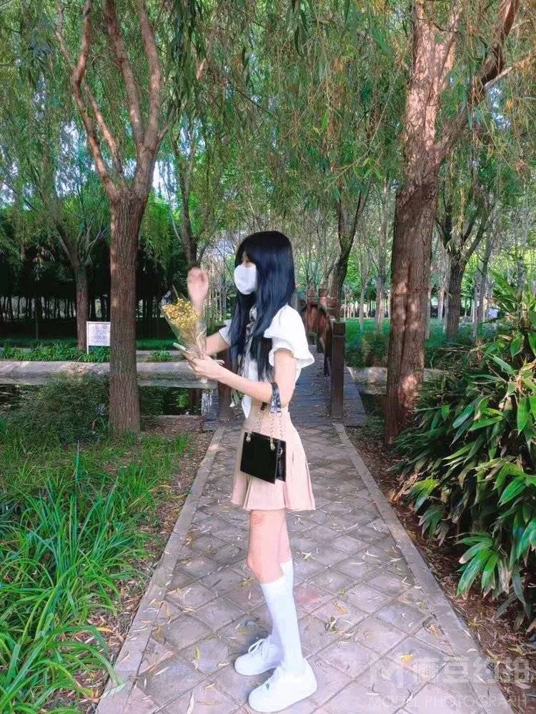 纪实模特