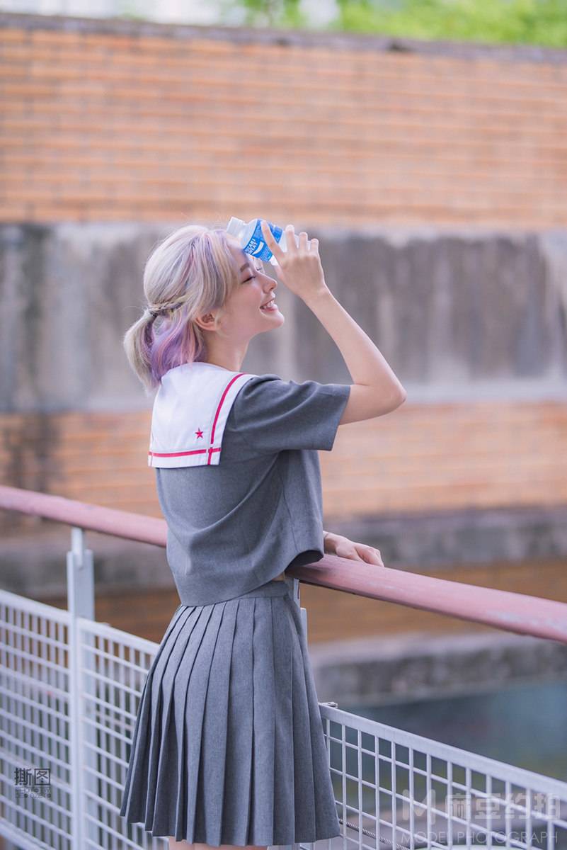 清新模特