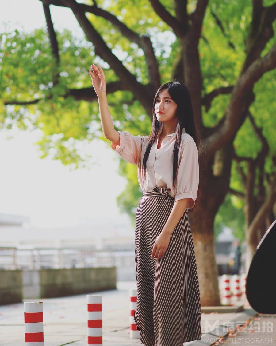 校园模特
