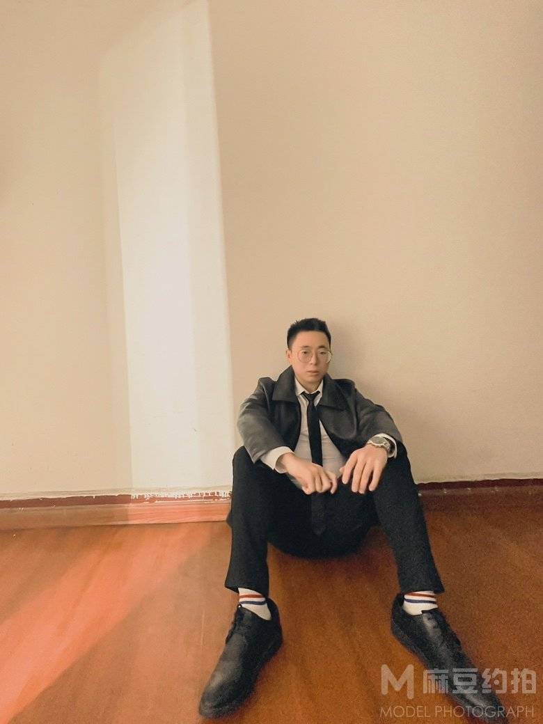 纪实模特