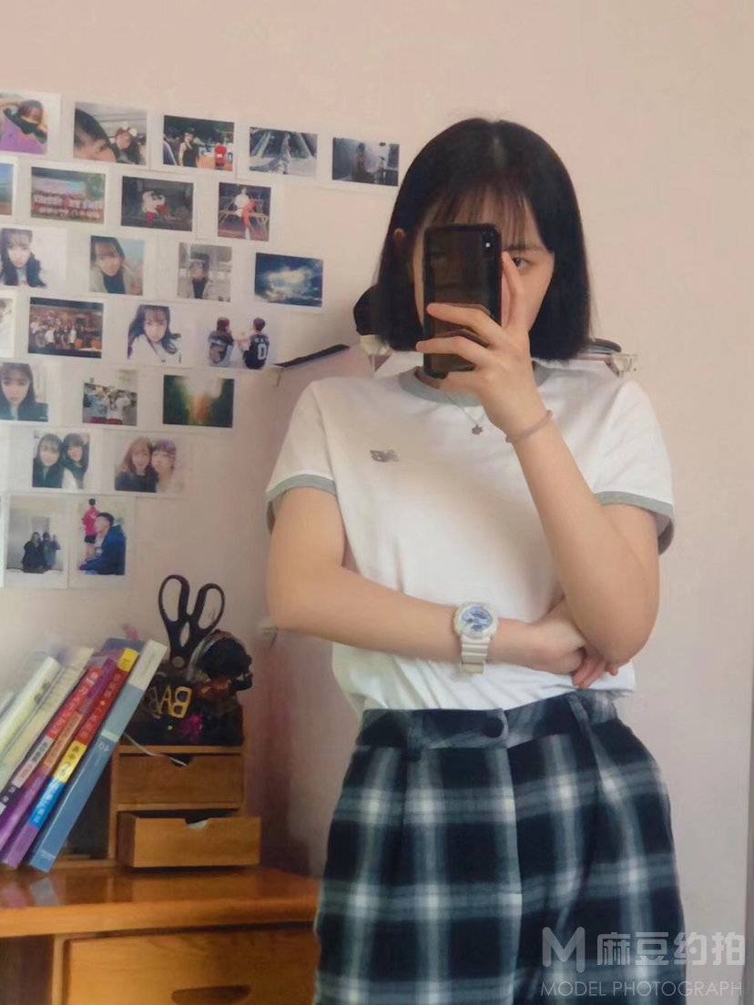 校园模特