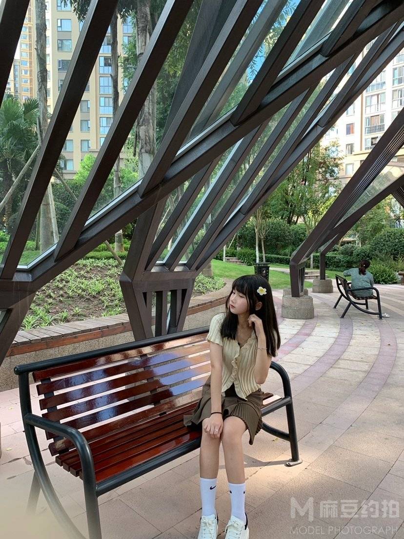 清新模特