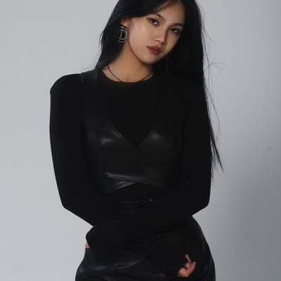 黑白模特