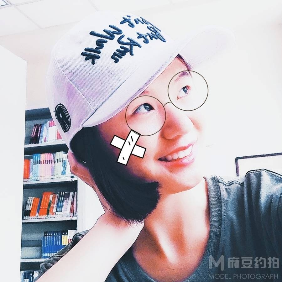 清新模特