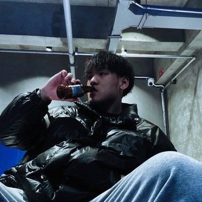 黑白模特