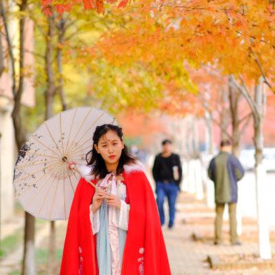 汉服模特