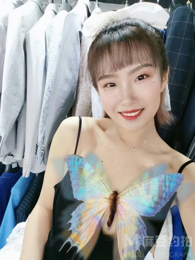 妆容模特