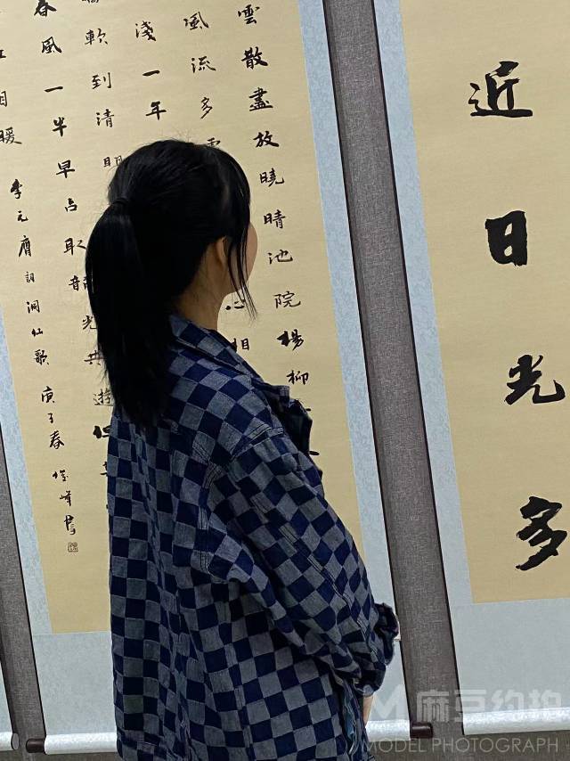 校园模特