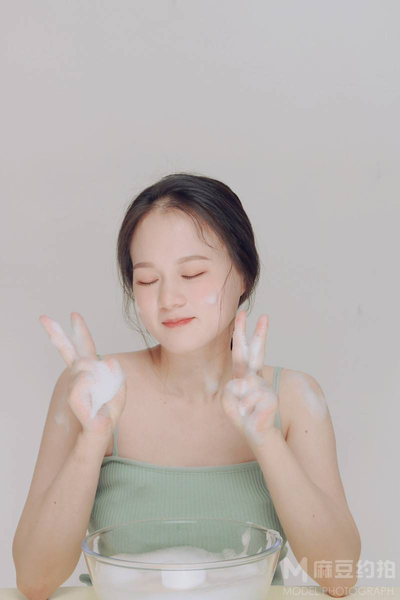 清新模特