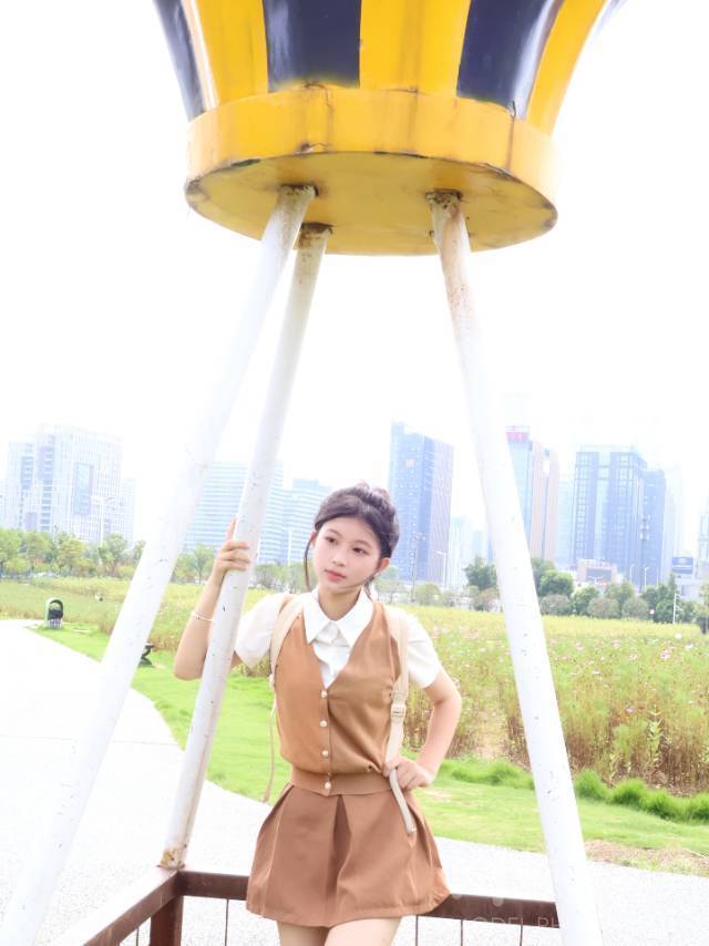 清新模特