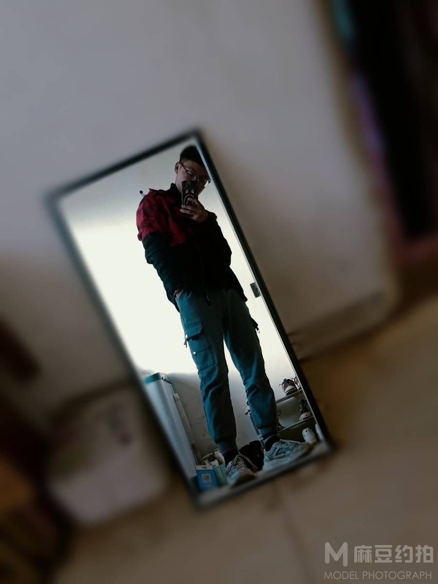 胶片模特