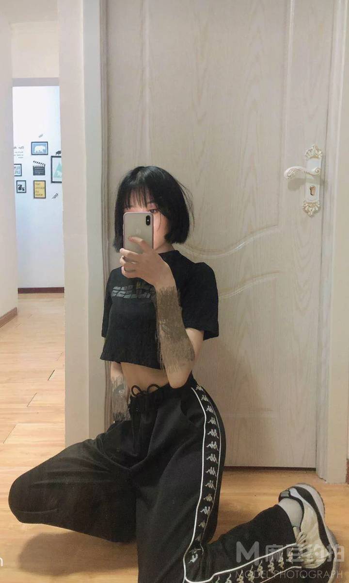 暗黑模特