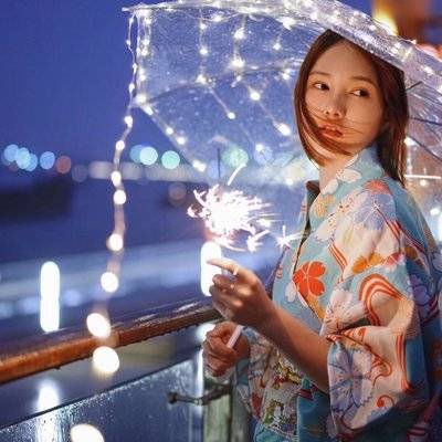 夜景模特