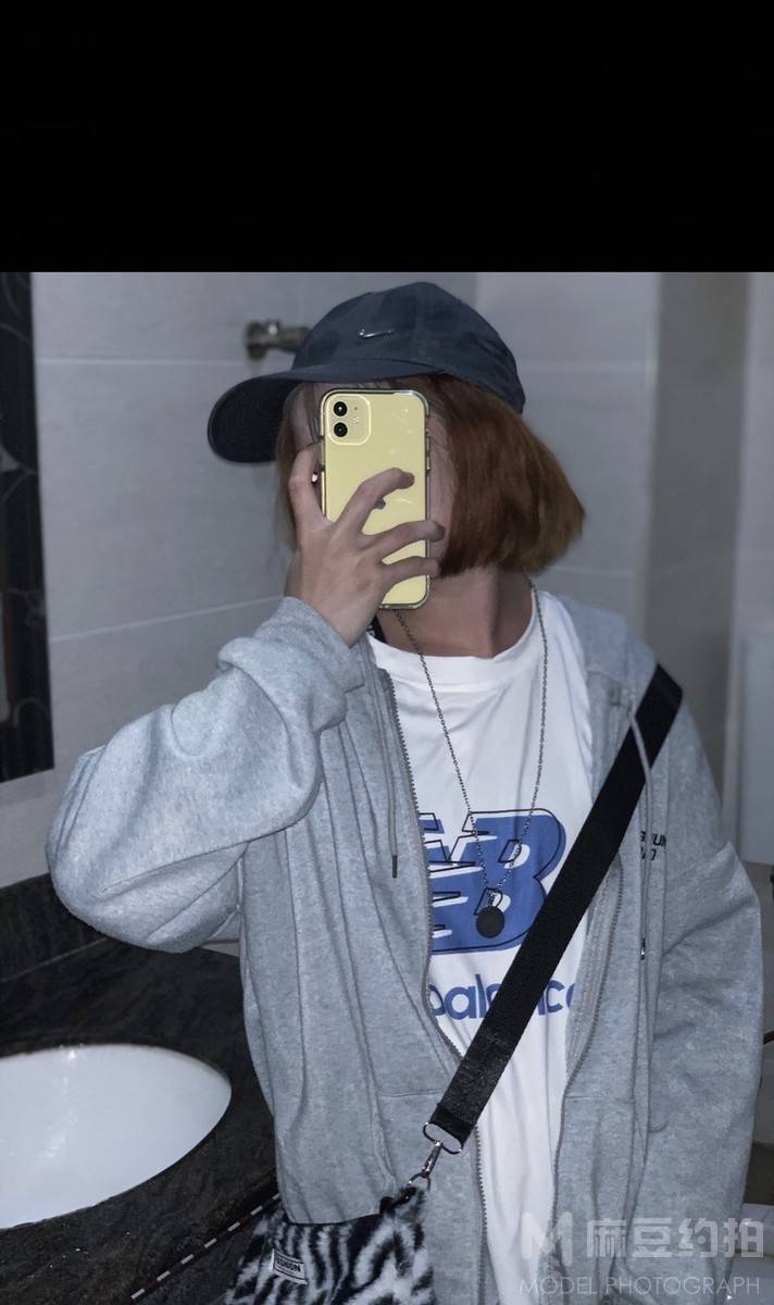 胶片模特