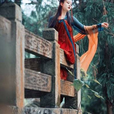 汉服模特