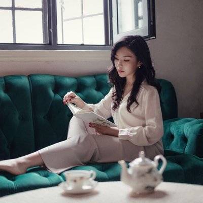 情绪模特