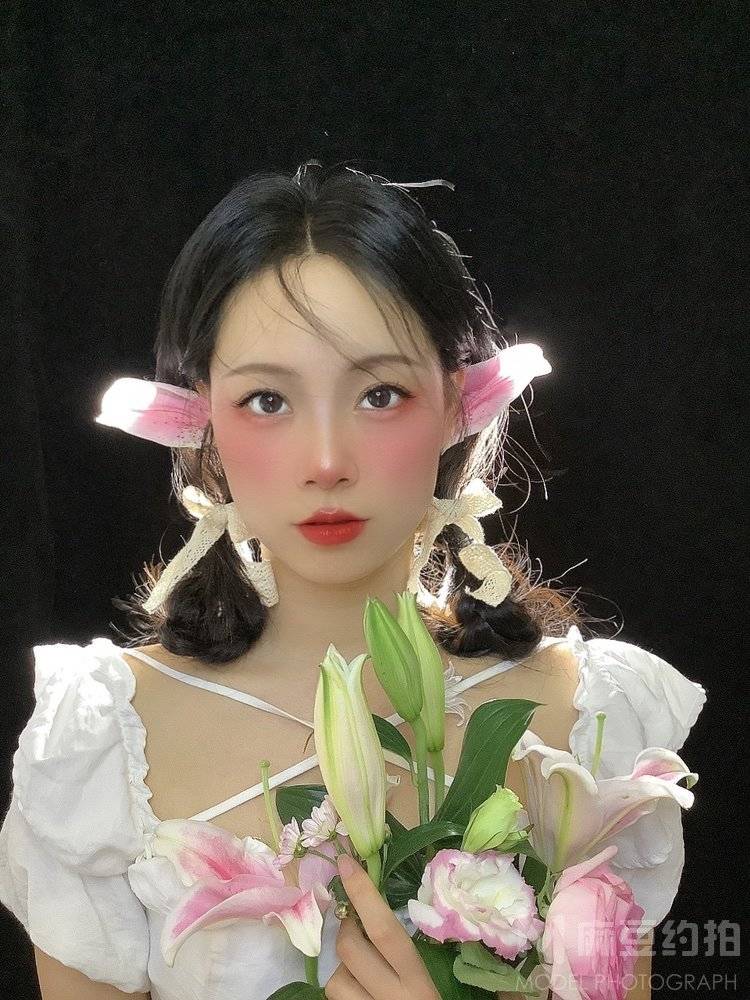 妆容模特