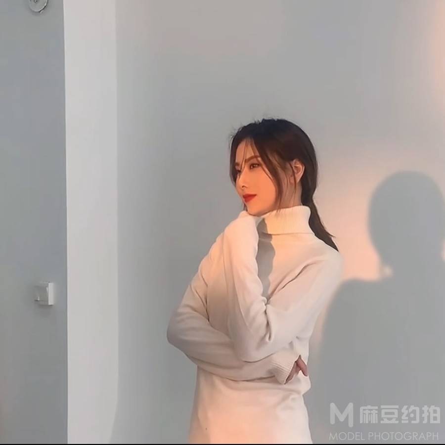黑白模特