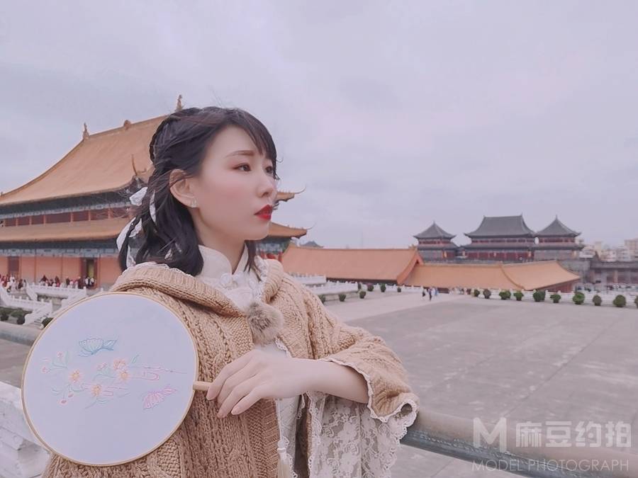 民国模特