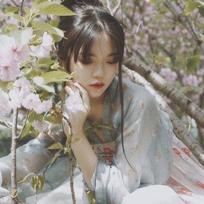汉服模特