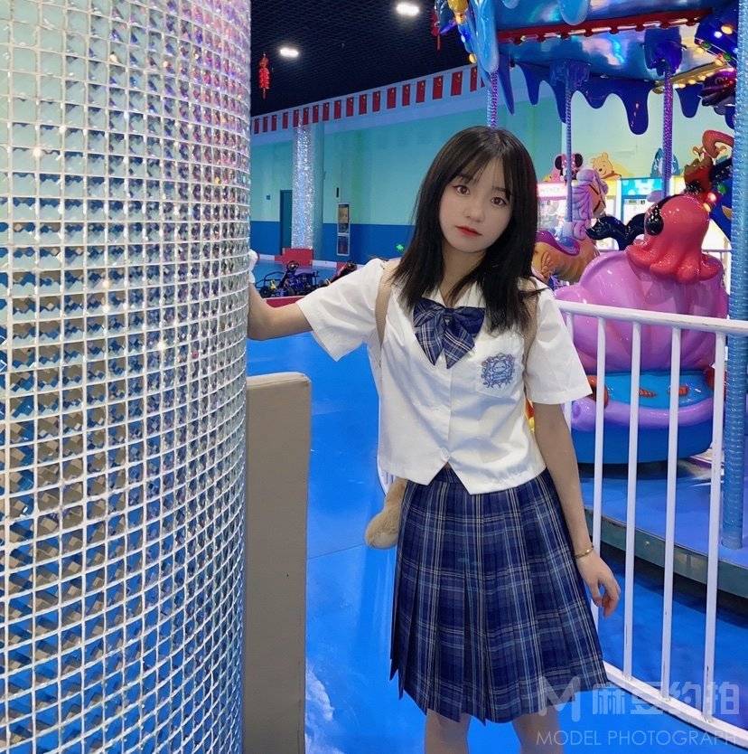 校园模特