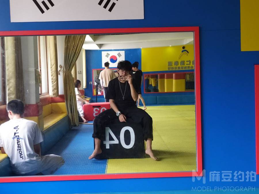 校园模特
