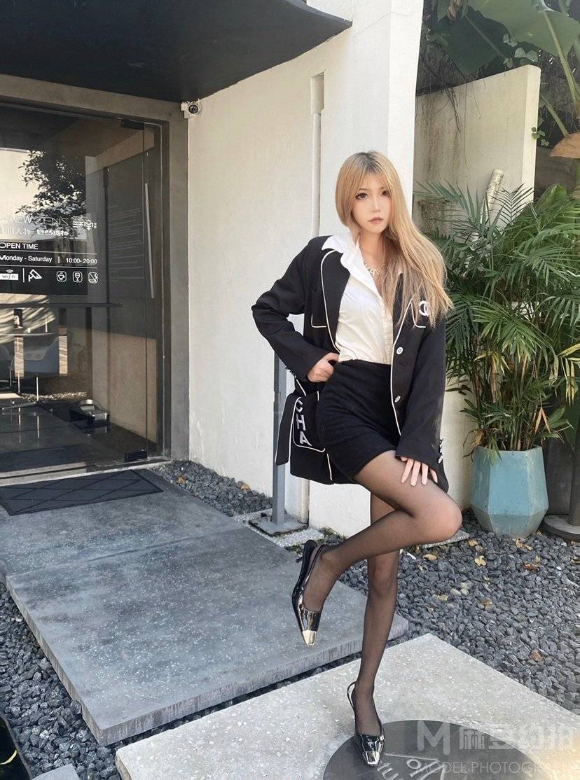 暗黑模特