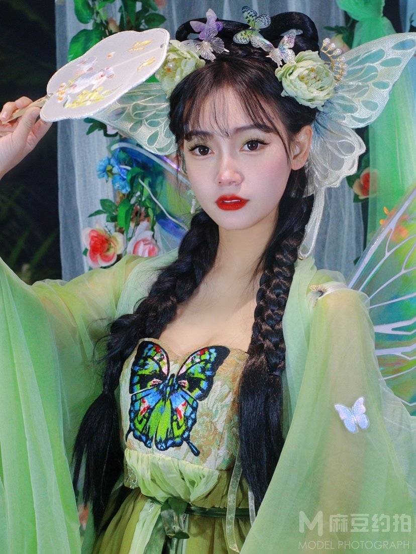 少女模特