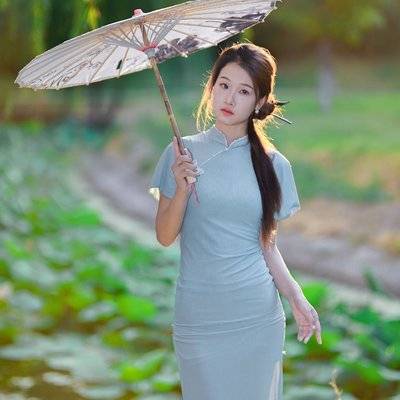 清新模特