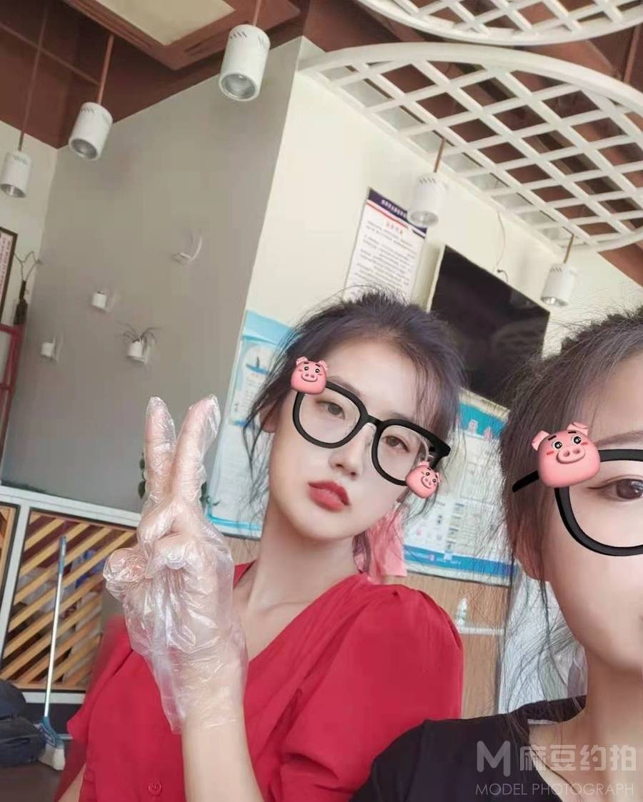 民国模特