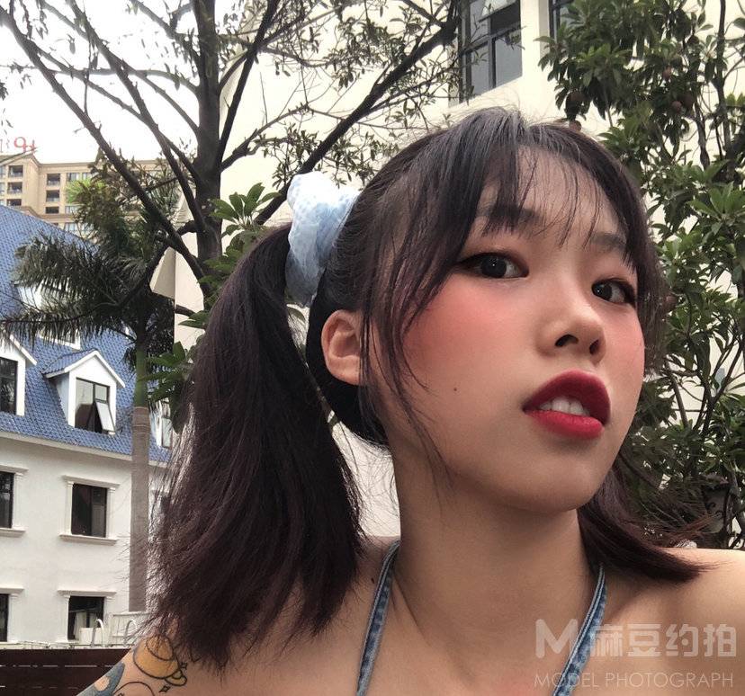 少女模特