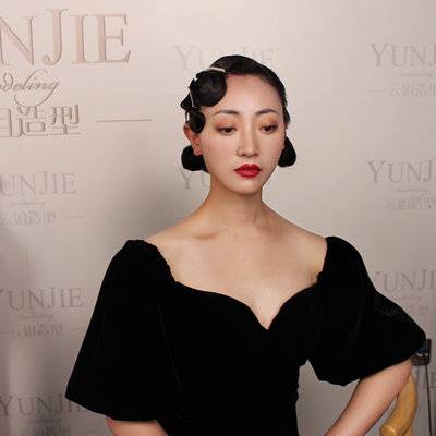 妆容模特