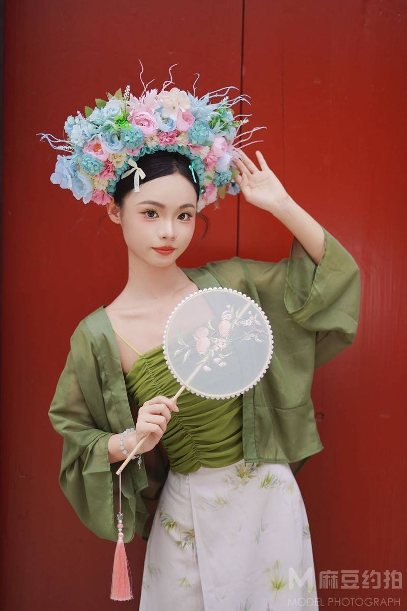 清新模特
