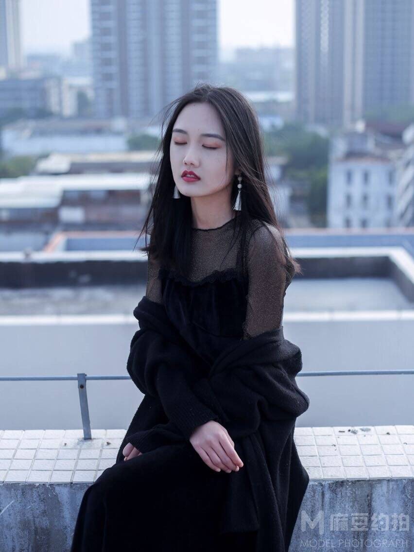 清新模特