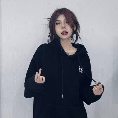 黑白模特