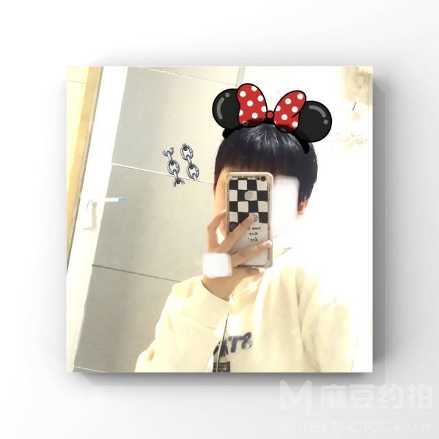 清新模特