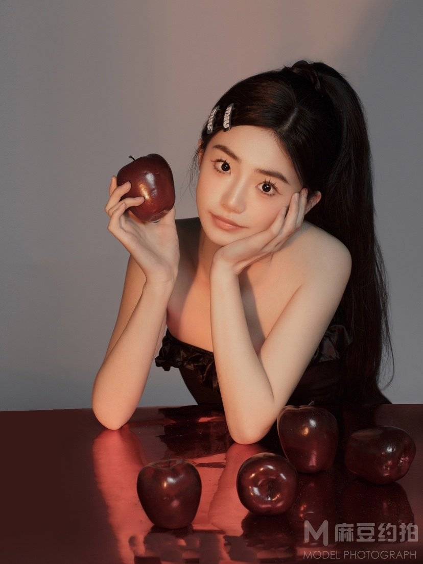 胶片模特