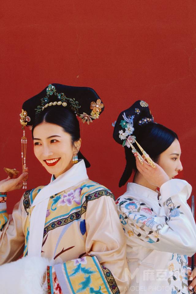妆容模特