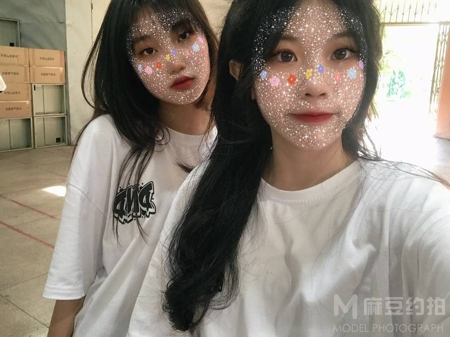 校园模特