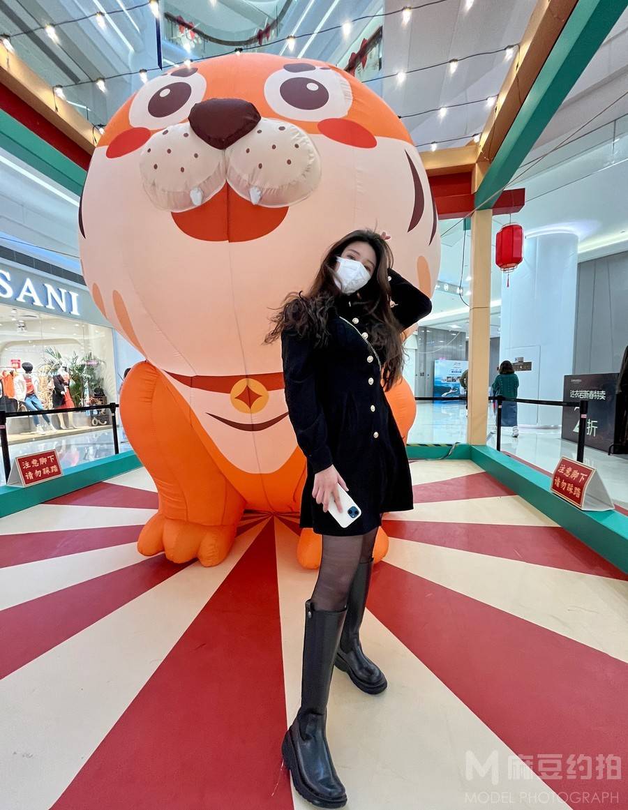 妆容模特