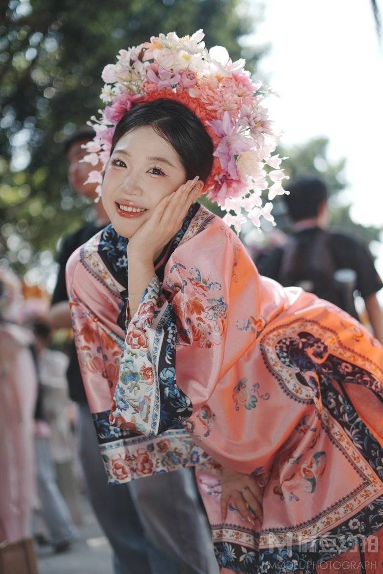 妆容模特