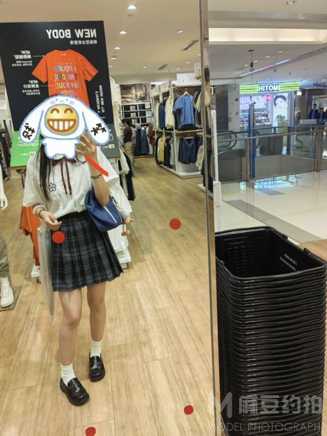 校园模特