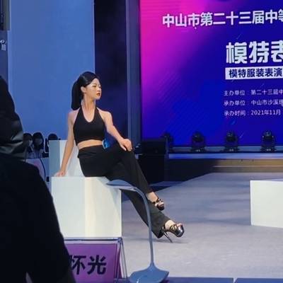 商务模特