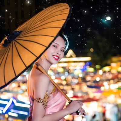 夜景模特