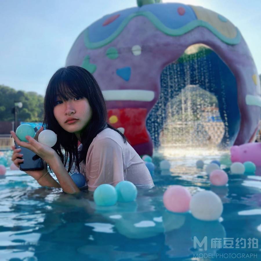 校园模特